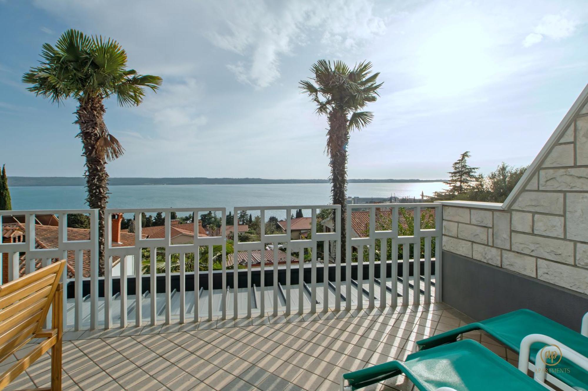 Aria Superior Apartment, Seaview & Wellness 포르토로즈 외부 사진
